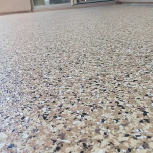 Close-Up-of-Saturn-Pool-